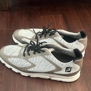 FootJoy Men's Black and Gray Athletic Shoes